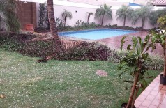 Chuva de granizo começou por volta de 16 horas em Dourados (Reprodução/Facebook)