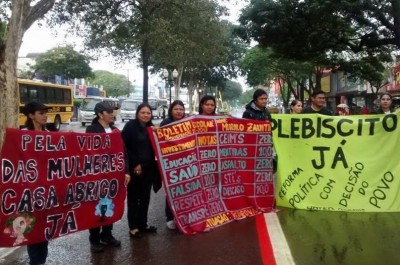 Educadores de Dourados não pouparam esforços na divulgação do Plebiscito Popular (Divulgação/Simted)