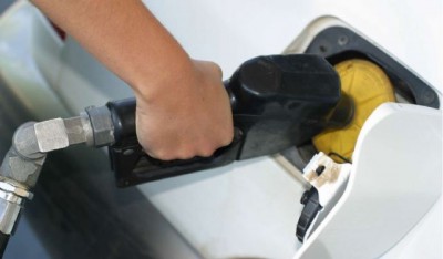 Consumidor precisa percorrer mais de 20 quilômetros para encontrar gasolina mais barata do município (Reprodução)