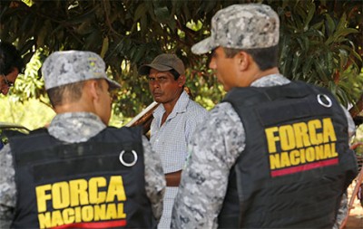 Membros da Força Nacional fazem papel de xerifes e até de 'psicólogos' nas aldeias de MS
