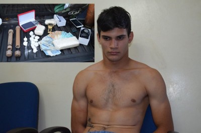 Após ser demitido de empresa, jovem decide traficar drogas como profissão