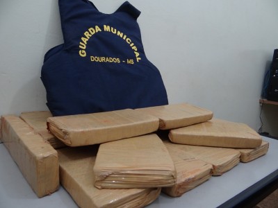 Guarda Municipal prende homem com 20kg de maconha em Dourados