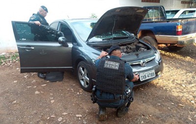 Mau negócio: jovem compra carrão por R$ 12 mil em site de vendas e acaba na polícia