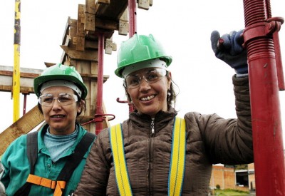 As mulheres eram as principais responsáveis por 37,3% dos lares brasileiros em 2010 ()