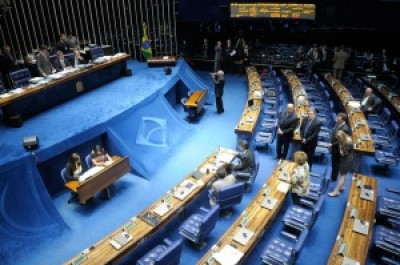 Senado aprova projeto que aumenta vigilância contra maus-tratos a menores