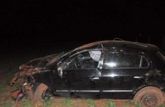 Veículo parou dentro de uma plantação às margens da BR-163, em Sonora (Maikon Leal/Coxim)