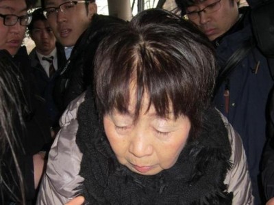 Chisako Kakehi, de 67 anos, é vista em 13 de março de 2014, em Kyoto, Japão (AFP/JIJI PRESS/AFP/Arquivos)