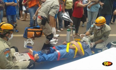 Doralino atravessava a Avenida Marcelino Pires quando foi atropelado por uma moto Yamaha Factor (Sidnei Bronka)