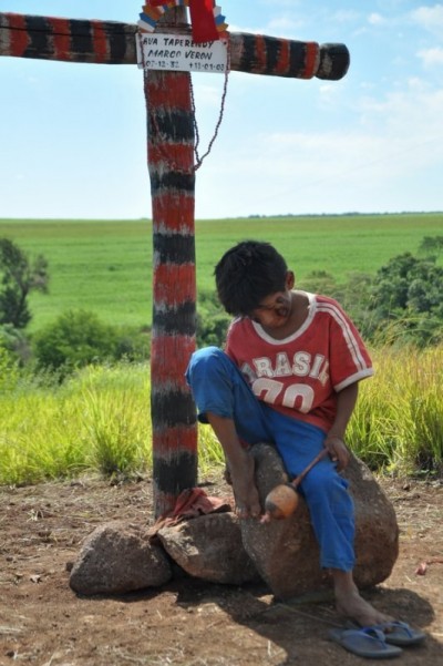 Túmulo do cacique Marco Veron: Morto na luta pela terra tradicional (Ascom MPF/MS)