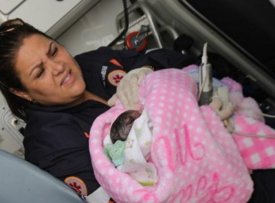 Em pleno Carnaval, aposentado é acordado para fazer parto no interior