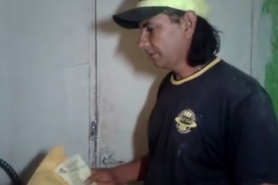 Pai desesperado publica vídeo com cenas chocantes sobre sofrimento do filho