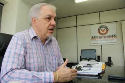 Presidente da Assocarnes explica dificuldades do setor frigorífico no MS (Reprodução)