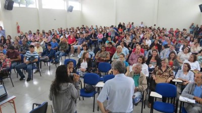 Educadores realizaram assembleia na sede do Simted em Dourados para fazer os encaminhamentos da greve na cidad... (Divulgação/Simted)