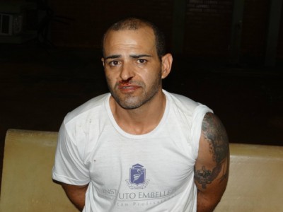 “Chapadão” tenta fugir da polícia, cai de moto e acaba preso por tráfico de droga na Vila São Francisco