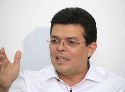 Prefeito ficou surpreso com decisão do TJ, mas duvida de afastamento