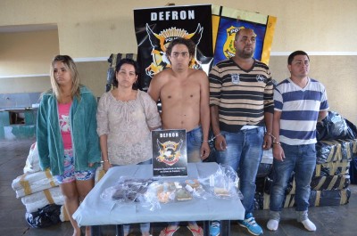 Polícia prende quadrilha de traficantes, apreende 2.600 kg de maconha e 6 veículos de luxo em Dourados