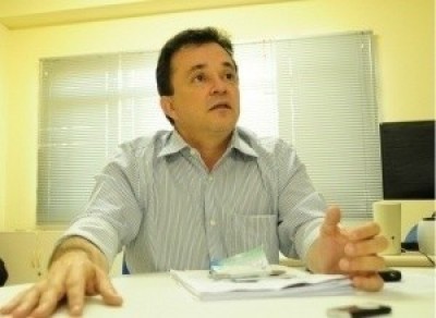 PF diz que Vander recebeu R$ 1 milhão do doleiro Alberto Youssef ()