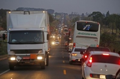 A tarifa do pedágio subiu 47,9% desde a concessão da via, em 2012 (Foto: Gerson Walber) ()