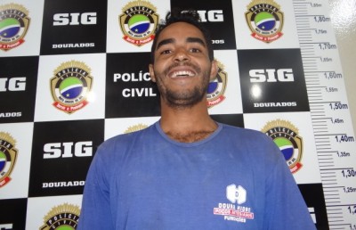 Polícia apreende 23 quilos de maconha na casa de jovem que participou do roubo de uma carreta em Dourados