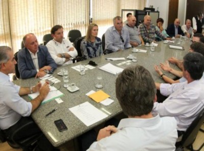 Governador recebe empresários espanhóis interessados em investir no Estado