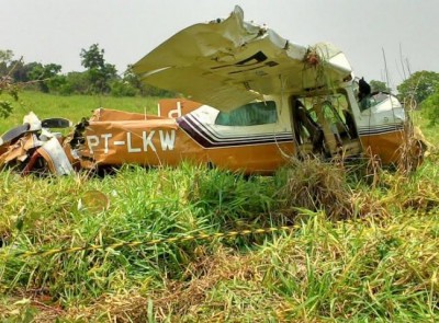 Piloto esquece de prender banco e causa acidente com avião em MS