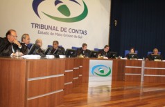 Conselheiros analisaram e julgaram 44 processos durante a sessão (Roberto Araújo/Divulgação)