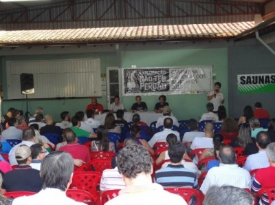 Assembleia realizada nesta segunda-feira definiu o fim da greve após 21 dias (Divulgação)