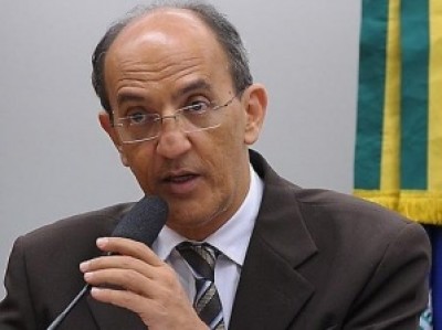 Arnaldo Jordy defendeu a convocação de Bumlai por CPI (Divulgação)