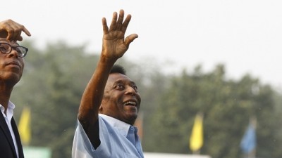 Justiça dá três dias para o Santos quitar dívida de R$ 400 mil com Pelé