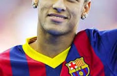 Empresário de Neymar admite que atacante pode trocar Barça pelo PSG