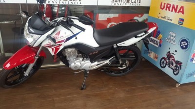 Moto será sorteada neste sábado pelo Auto Posto Santo André (Divulgação)