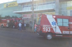 Shopping teve que ser evacuado depois que fumaça tomou conta do prédio (Sidnei Bronka/94FM)