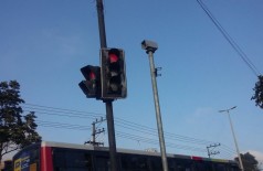 Radares de velocidade e avançar sinal vermelho serão instalados em Dourados; saiba quais os locais