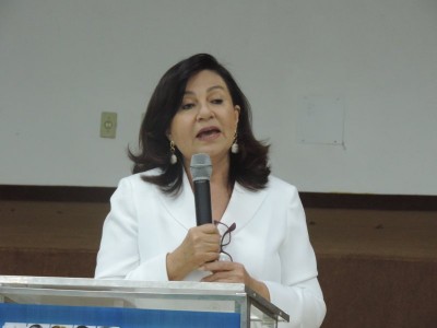 Délia Razuk foi sabatinada durante evento na Associação Comercial e Empresarial de Dourados (André Bento)