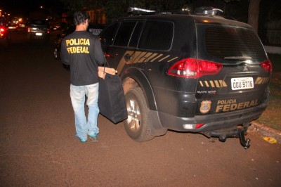 Em operação, polícia encontra grande quantidade de vale-combustível e dinheiro na casa de candidato a vereador em Dourados