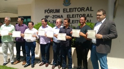 Grupo de oposição à candidatura de Braz Melo a Presidente. ((Foto: Divulgação))