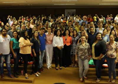 Prefeita afirma que 655 aprovados em concursos públicos realizados pela Administração já foram convocados (Foto: A. Frota)