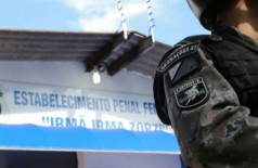 Presídio feminino de Campo Grande é um dos locais da operação. (Foto: Alcides Netto) ()