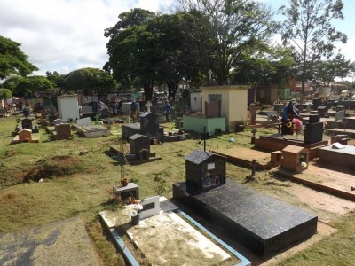 Normas devem ser seguidas por cemitérios públicos e privados em Dourados (Foto: Divulgação/Prefeitura de Doura... ()