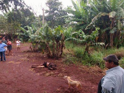 Homem é encontrado morto com 10 facadas na aldeia Bororó (Foto: Adilson Domingos) ()