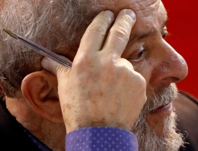 O ex-presidente Lula negou qualquer ilegalidade, afirmando que as acusações eram "frívolas" e "... ()