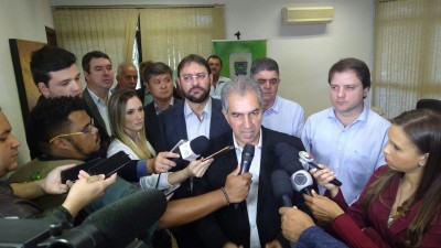 Governador garantiu prazo de 15 dias para pagamento de guia de ICMS (Foto: Valdenir Rezende/Correio do Estado) ()