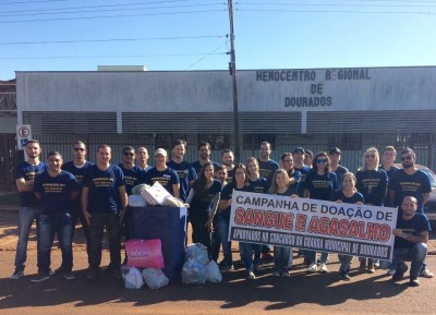 Grupo de aprovados que aguarda convocação para posse fez campanha de doação de sangue neste fim de semana (Fot... ()