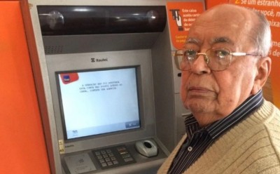 Cliente do Itaú há 43 anos, Valter Solentino da Silva teve sua conta encerrada pelo banco sem nenhum tipo de a... ()