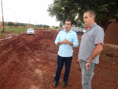 Marçal tem cobrado reivindicação de moradores, como cascalhamento no Parque Jequitibás (Foto: Divulgação) ()